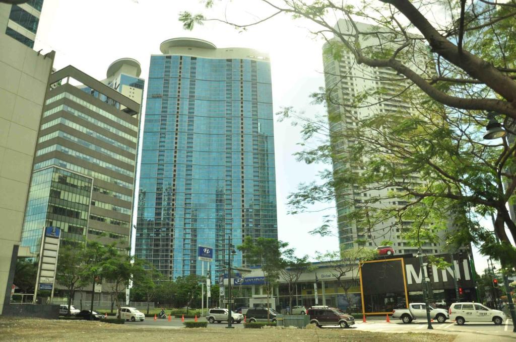 Our Awesome Hostel- Manila Makati City Екстер'єр фото